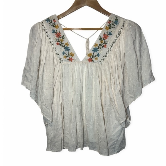 Miss Me Tops - Miss Me Women S White Multi Embroidered Floral V Neck Flutter Cropped Boho Tunic